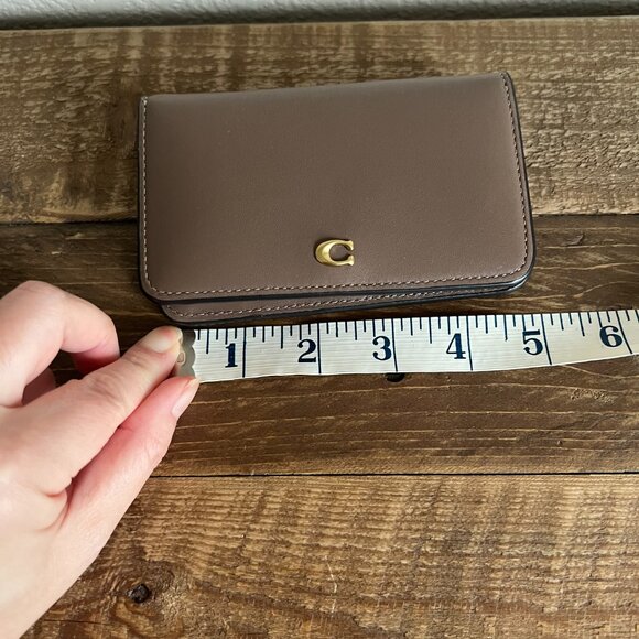 Coach small card wallet - Like New! - Picture 7 of 11